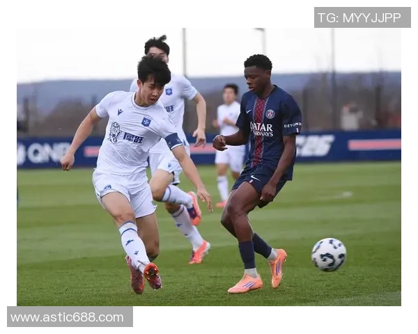 足球的魅力与挑战：全球足球赛事发展趋势与未来前景分析